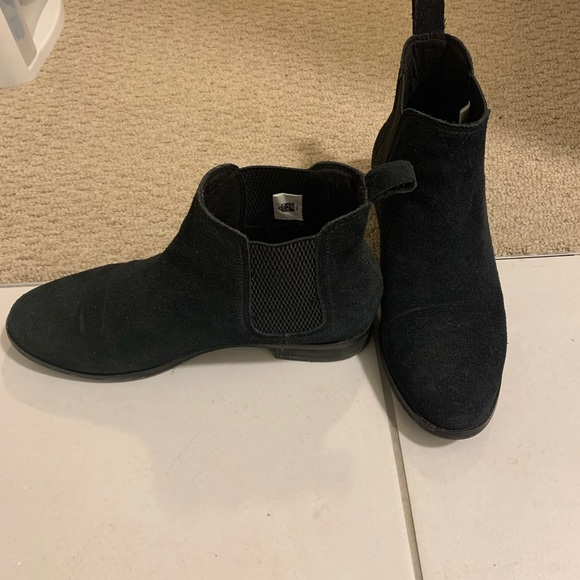 TOMS Ella Suede Boots - Picture 7 of 8